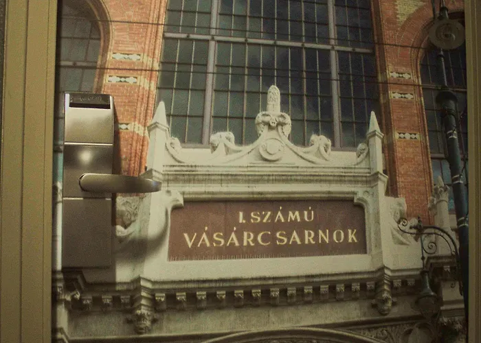 Отель Ibis Citysouth 3*