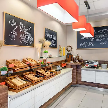 Отель Ibis Citysouth