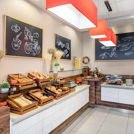 Hotel Ibis Citysouth 3*