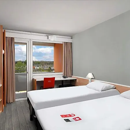Ibis Citysouth Szálloda 3*