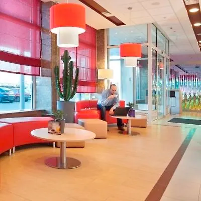 Ibis Citysouth Hotel