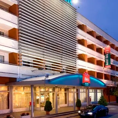 Ibis Citysouth 3*
