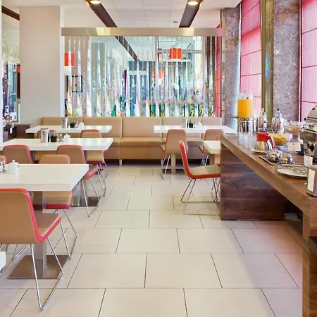 Ibis Citysouth Hotel