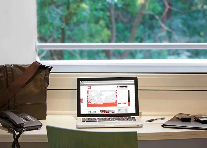 Ibis Citysouth 酒店