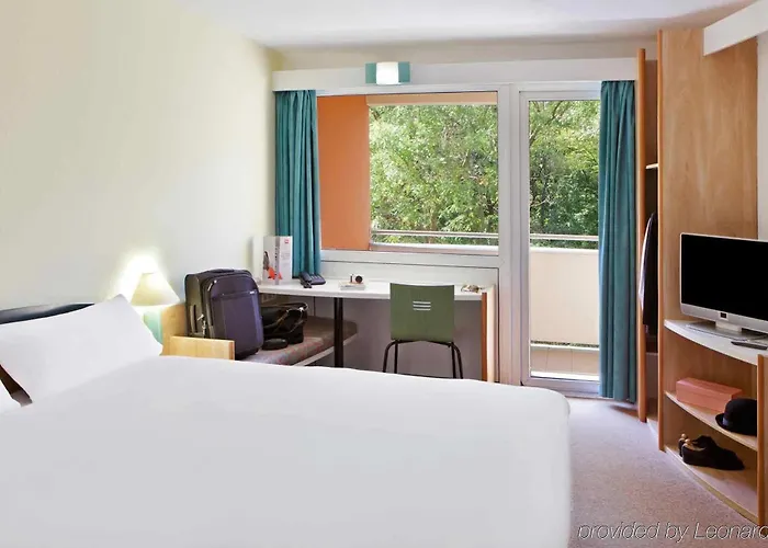 Ibis Citysouth Hotel