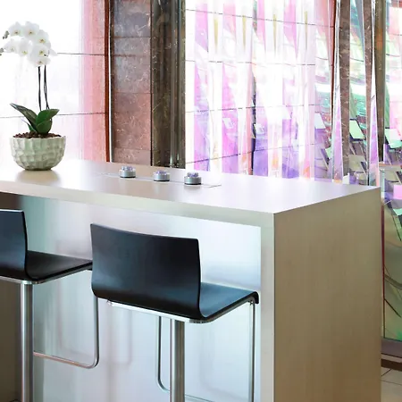 Hotel Ibis Citysouth 3*
