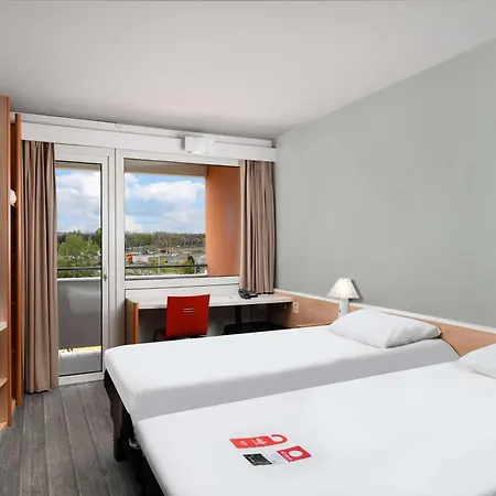 Hotel Ibis Citysouth 3*