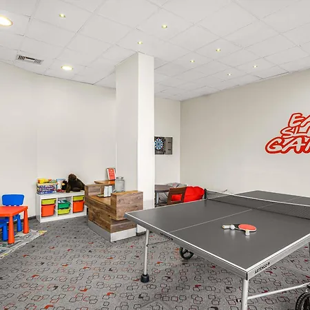 Ibis Citysouth Hotel 3*