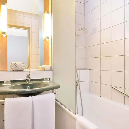Ibis Citysouth Hotel 3*
