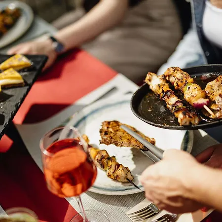 Ibis Citysouth 3*