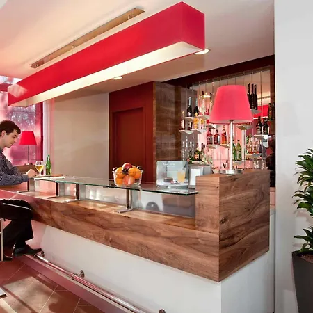 Hotel Ibis Citysouth 3*