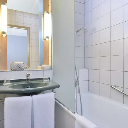 Hotel Ibis Citysouth 3*