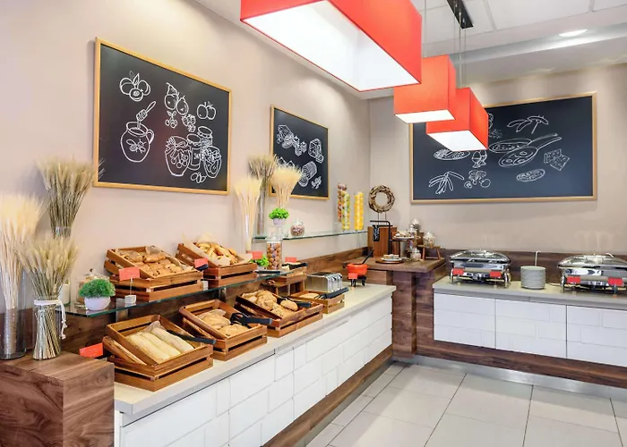 호텔 Ibis Citysouth 3*